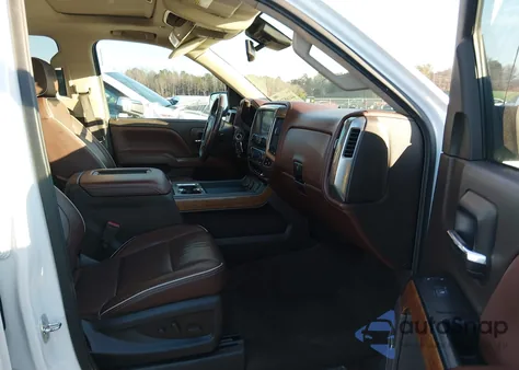 2018 Chevrolet Silverado 1500 High Country из США, поврежденный, VIN 3GCUKTEC0JG224317